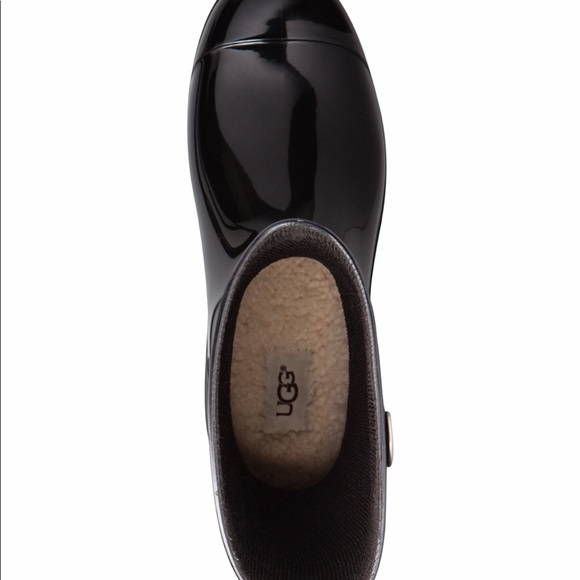 Warm Rain 💦💦boots 👢 - Picture 4 of 4